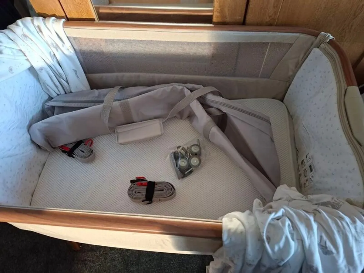 Tutti Bambini Cozee Air cot - Image 3