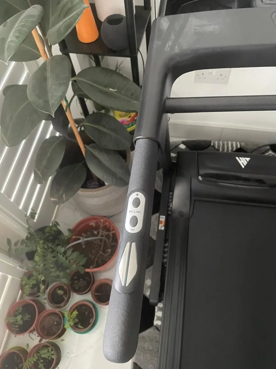 Treadmill - Image 2