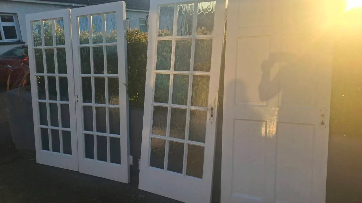 Doors FREE - Image 1