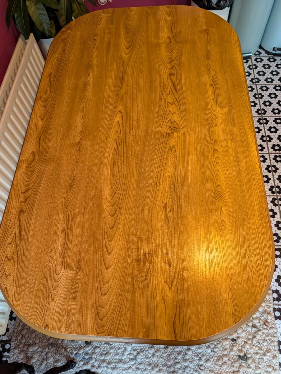 Kitchen Table and 6 Chairs €200 OR BEST OFFER - Image 3