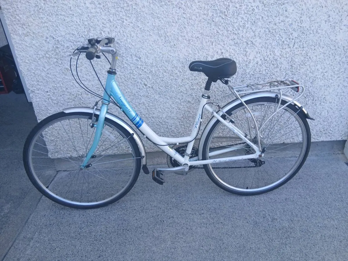 LADYS BIKE - Image 1