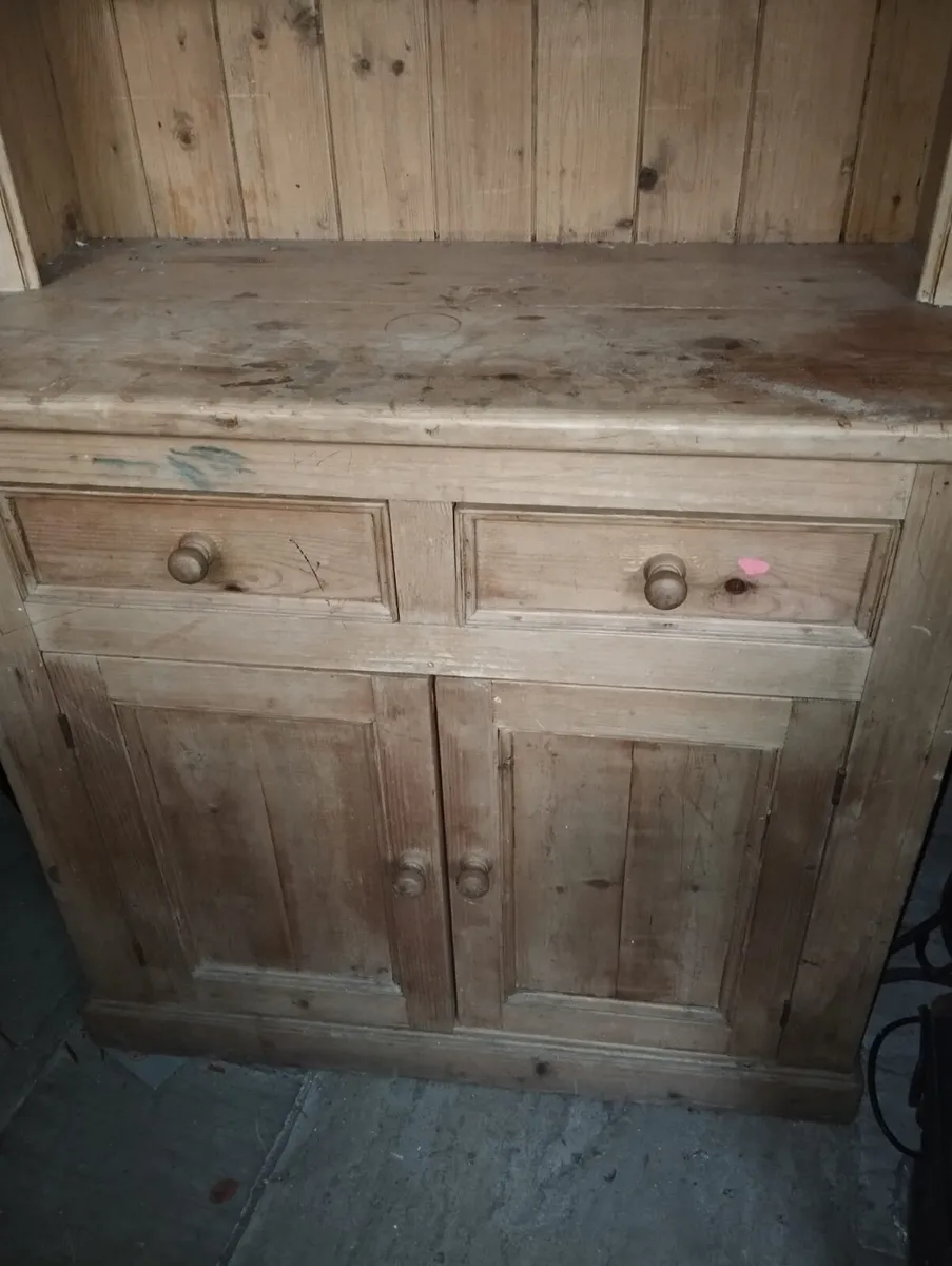 Vintage kitchen cabinet, great item, D18 - Image 2