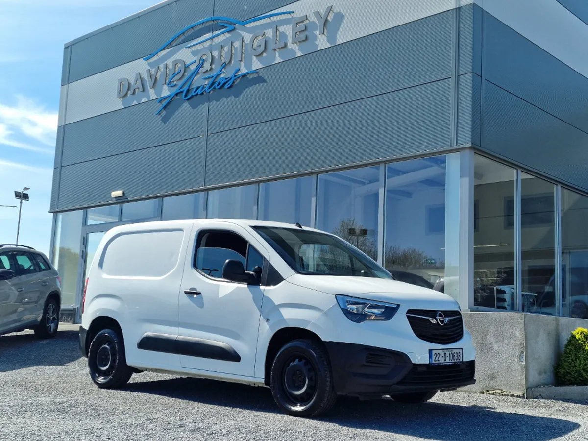 Opel Combo My22-l1h1-1.5 100ps-dsl-6sp 5D - Image 1
