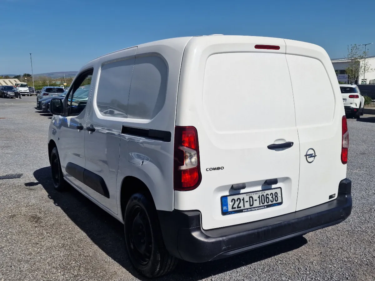 Opel Combo My22-l1h1-1.5 100ps-dsl-6sp 5D - Image 4
