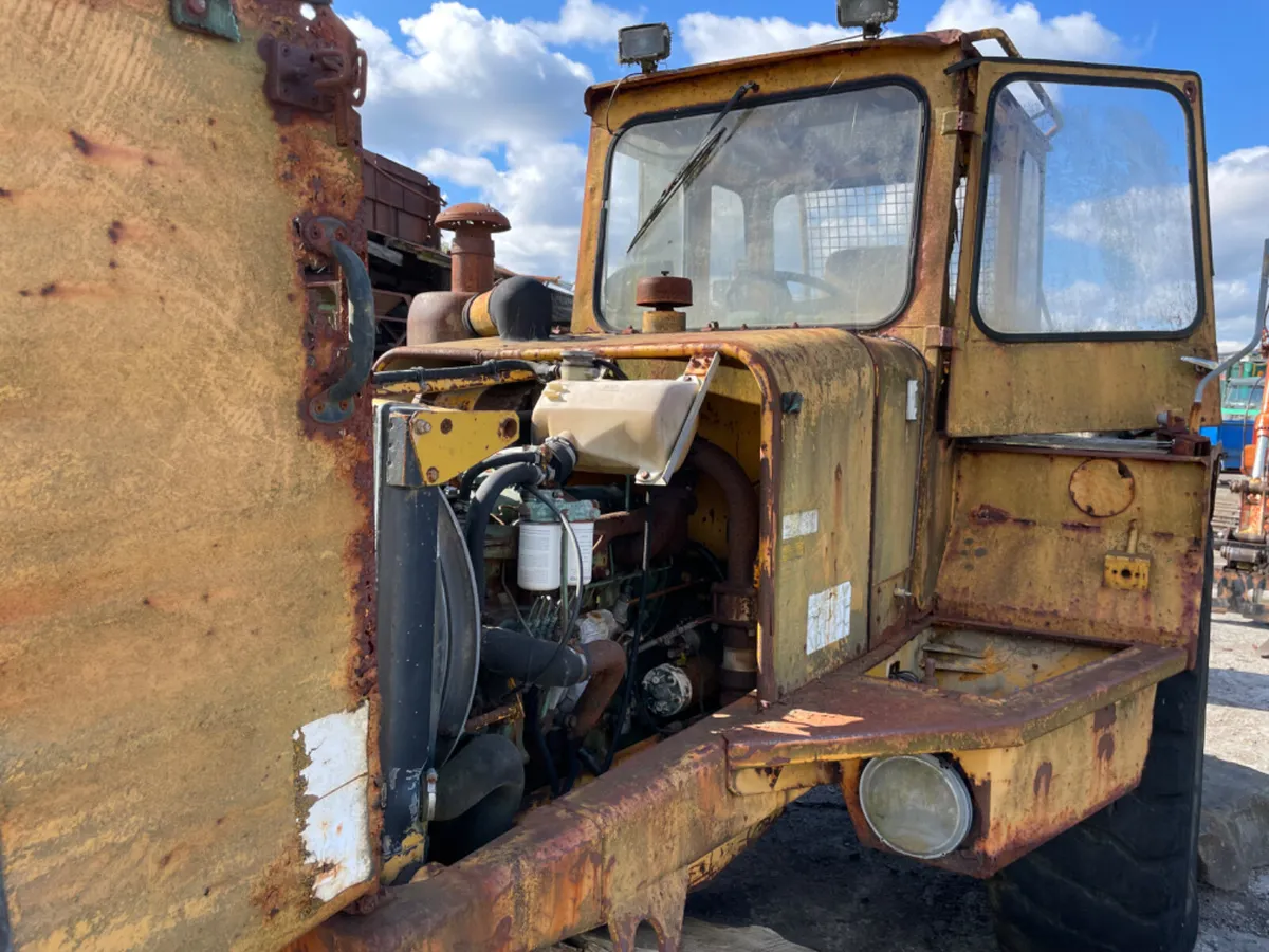 Volvo TD60B engine complete - Image 2