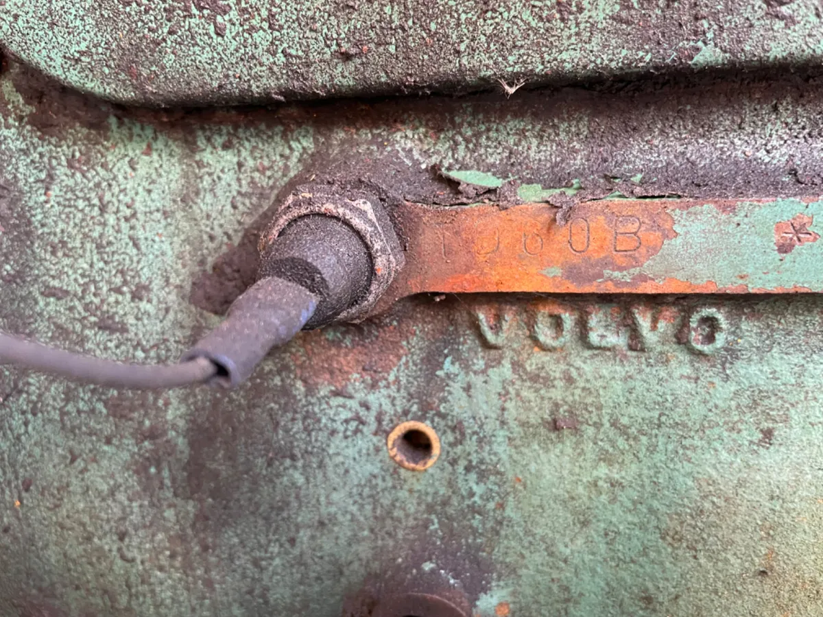 Volvo TD60B engine complete - Image 4