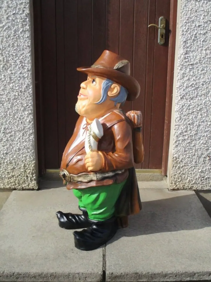 Large Archer Statue - Image 3