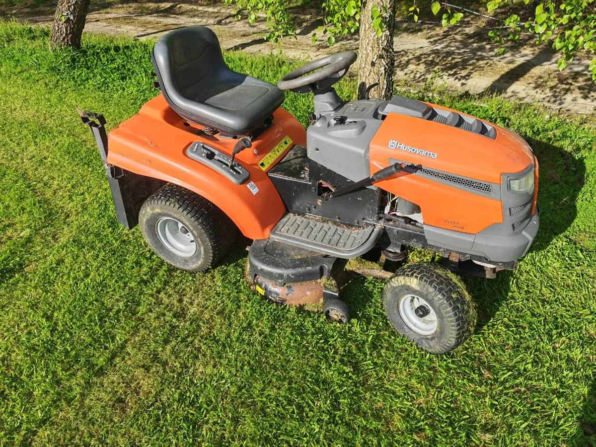 Husqvarna lawnmower - Image 2