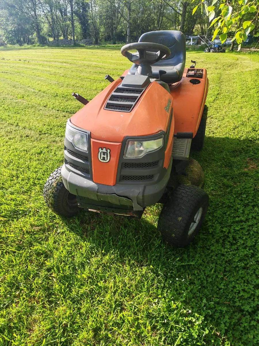 Husqvarna lawnmower - Image 3