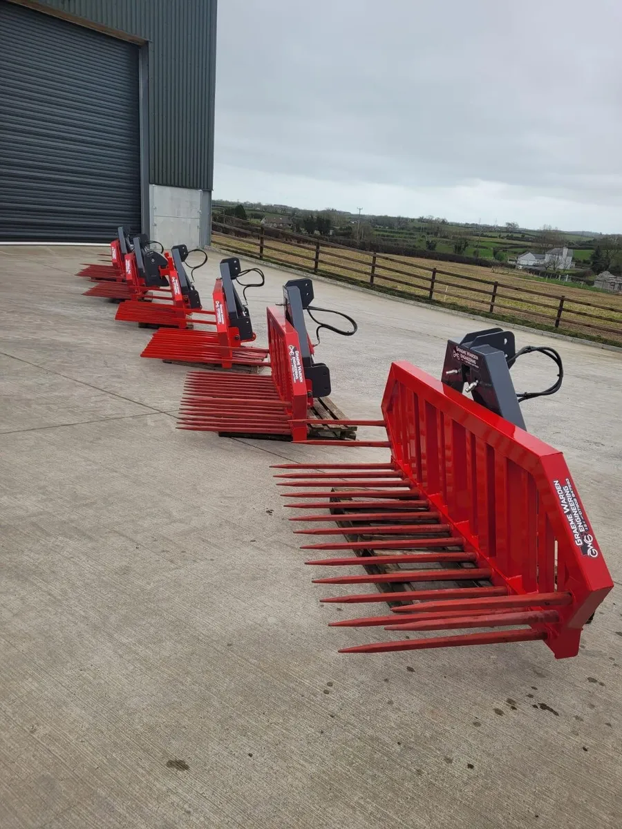 Graeme Warden Eng Stone Fork - Image 1