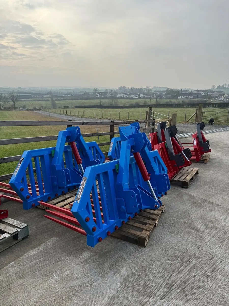 Graeme Warden Eng Stone Fork - Image 4