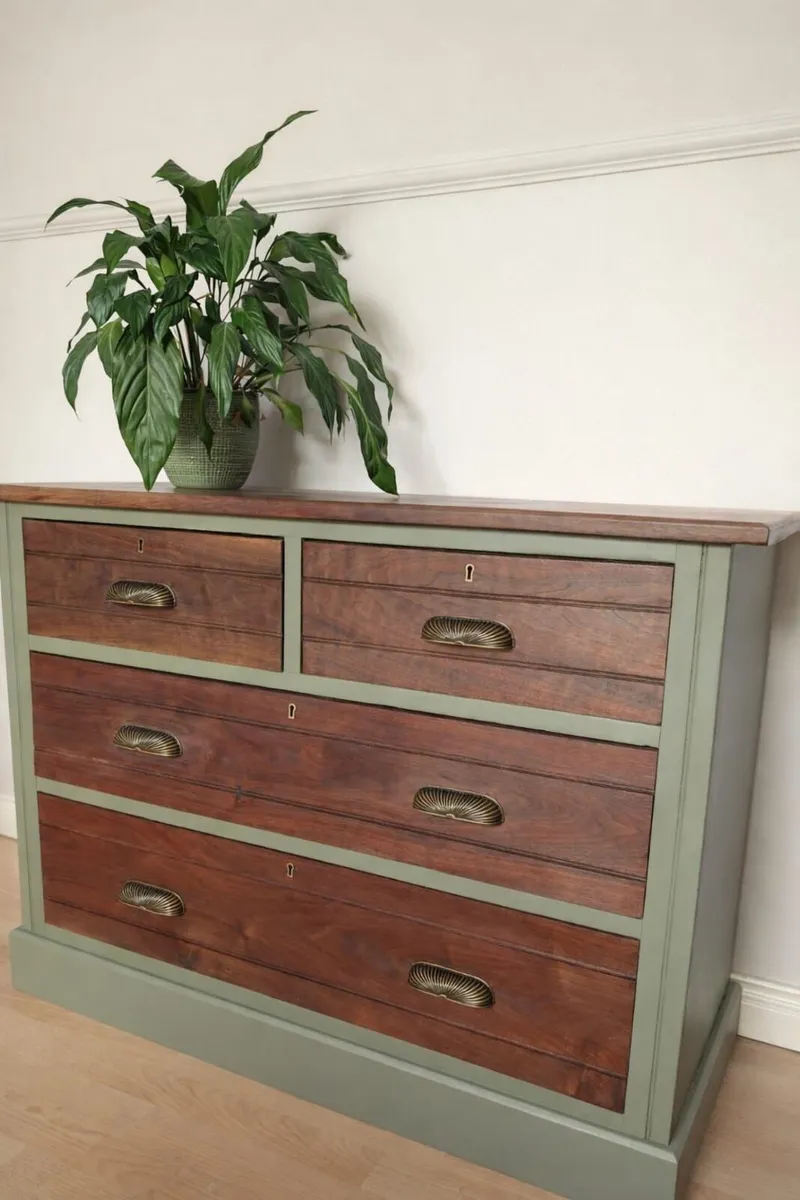 Chest of drawers (antique) - Image 1