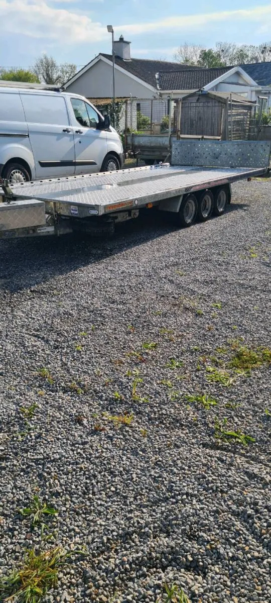 Tri axle indespension tilt bed transporter - Image 3