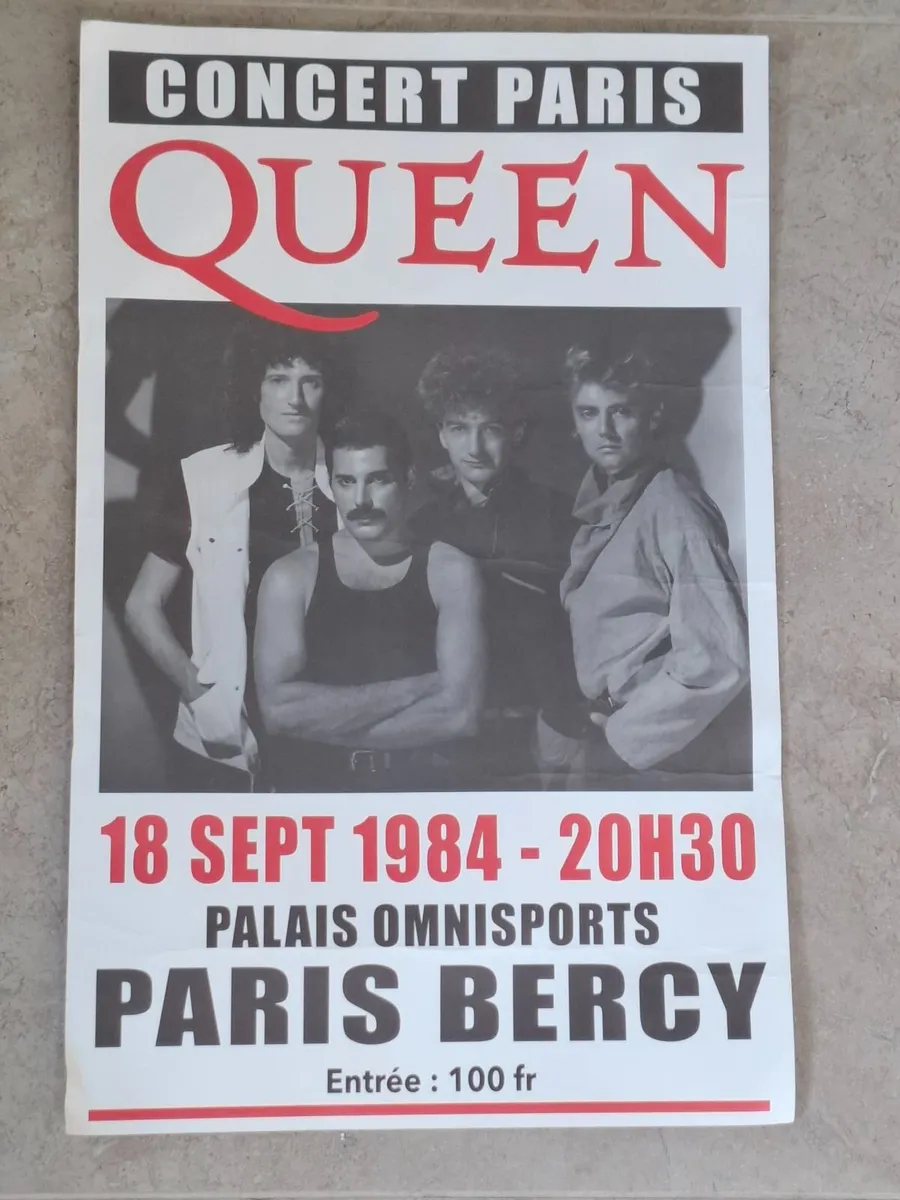 Vintage QUEEN Concert Poster - Paris 1984