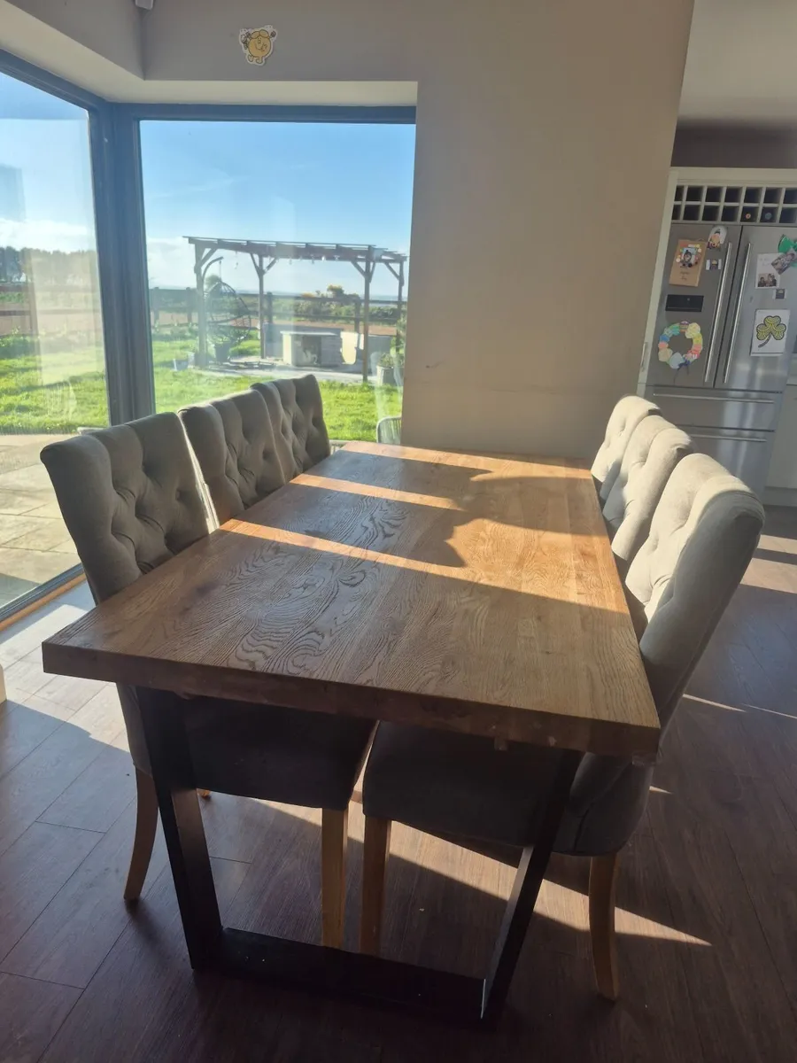 Ez Living table and Chairs - Image 1