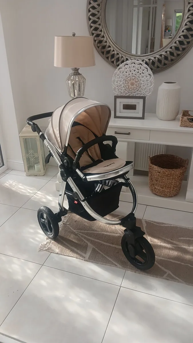 2 in 1 Travel System  - Pram & Buggy For Sale - Image 2