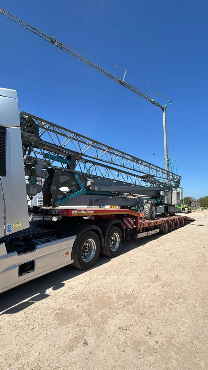 Self erecting tower crane - Image 1