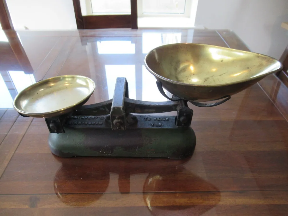 antique vintage weighing scales brass cottage shop - Image 3
