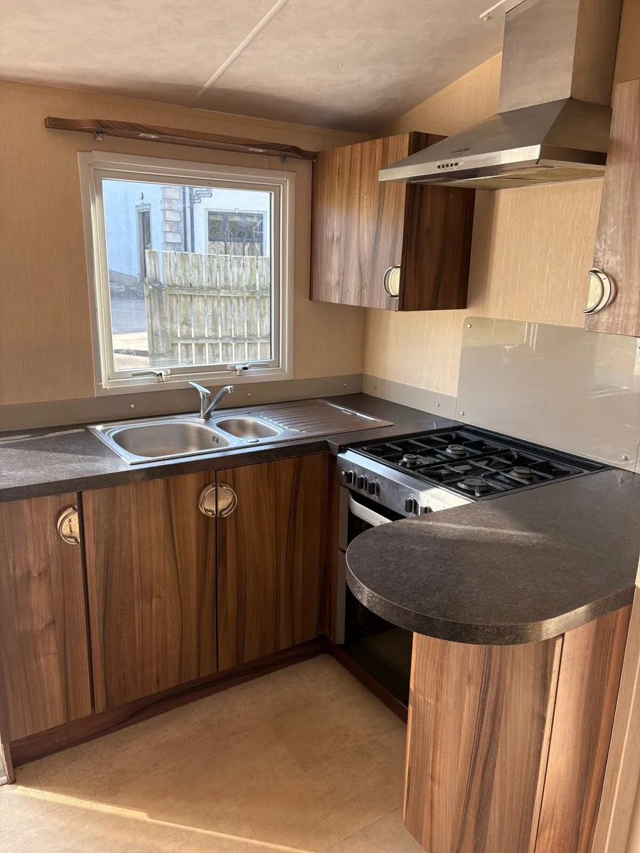 39x12-6” mobile home - Image 4