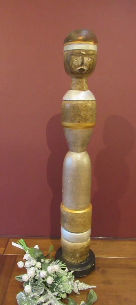 antique vintage sculpture wooden cottage ornament - Image 3