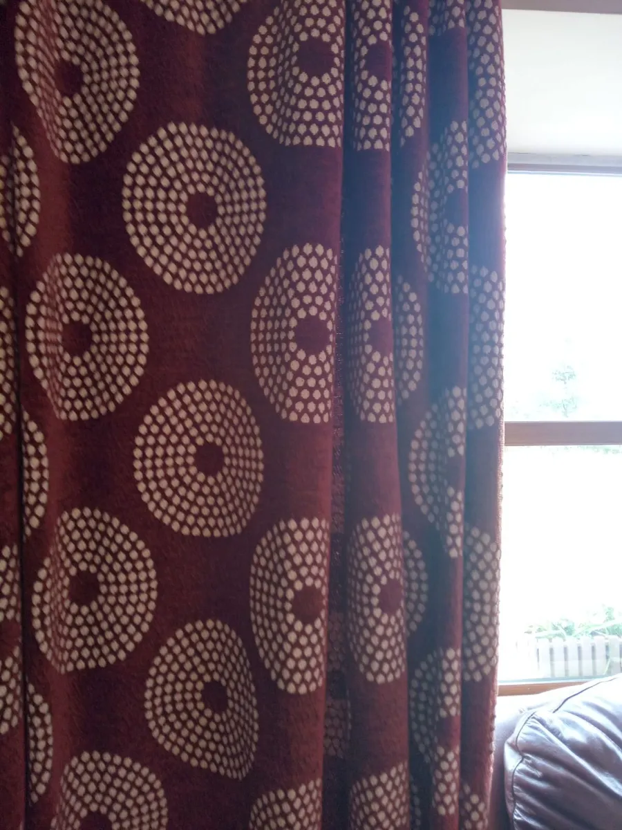 Curtains - Image 4