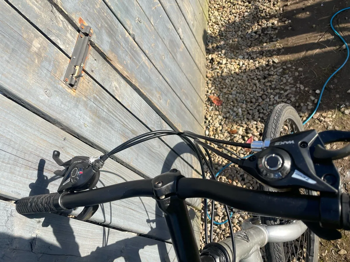 Trek 3500 — Excellent Condition | Ready to Ride - Image 3