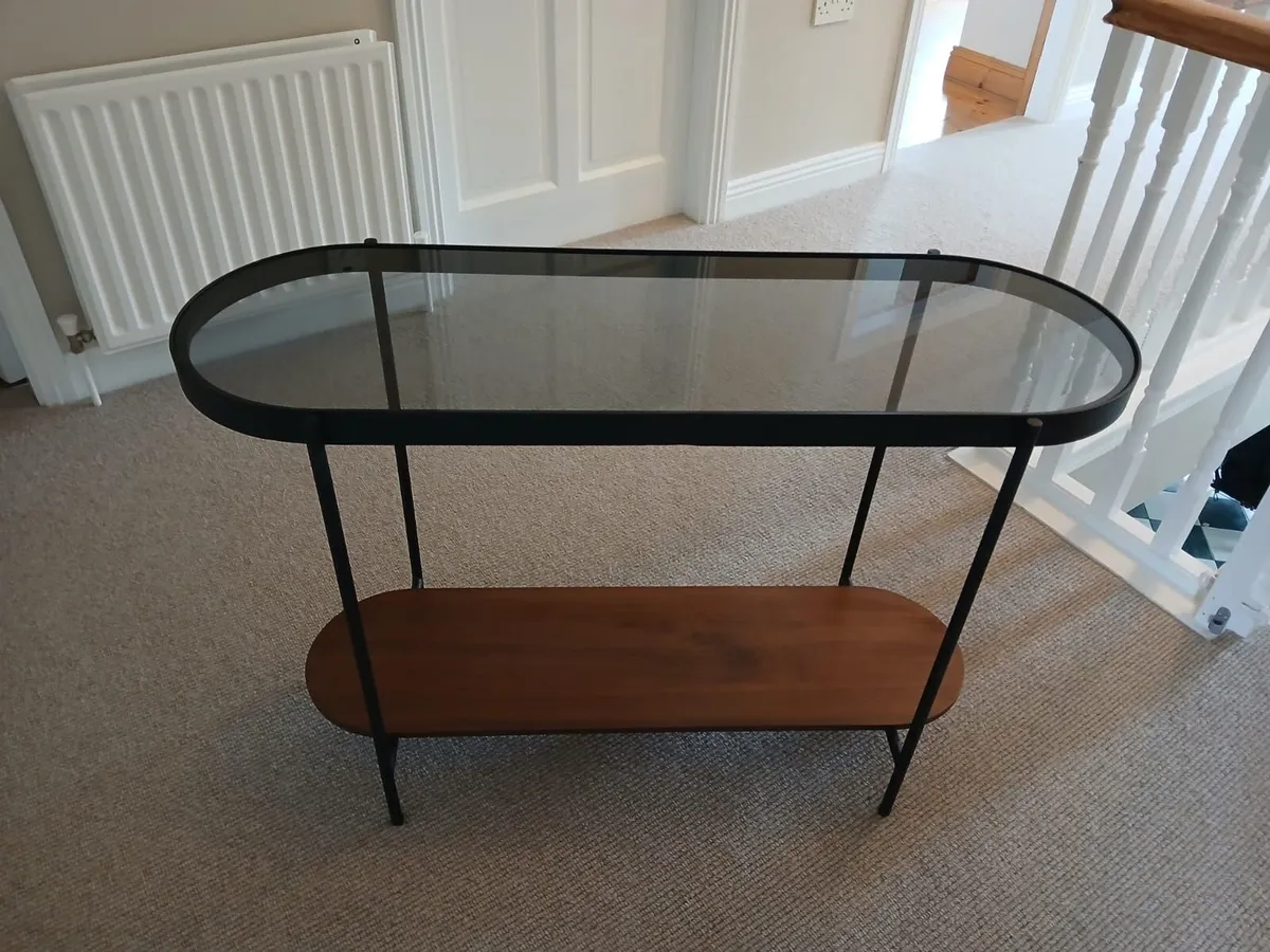 Console Table - Image 1