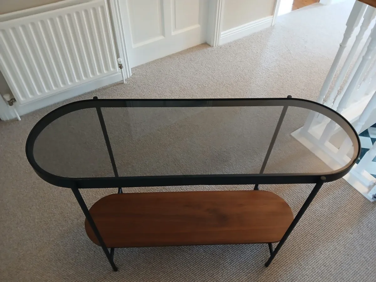 Console Table - Image 2