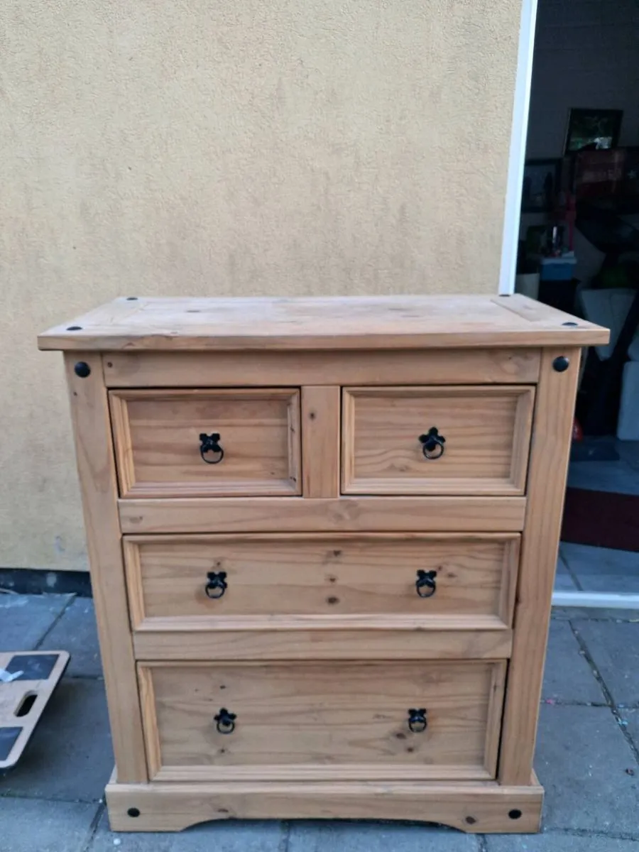 Chest of drawers, bedside locker,2 mirrors - Image 4