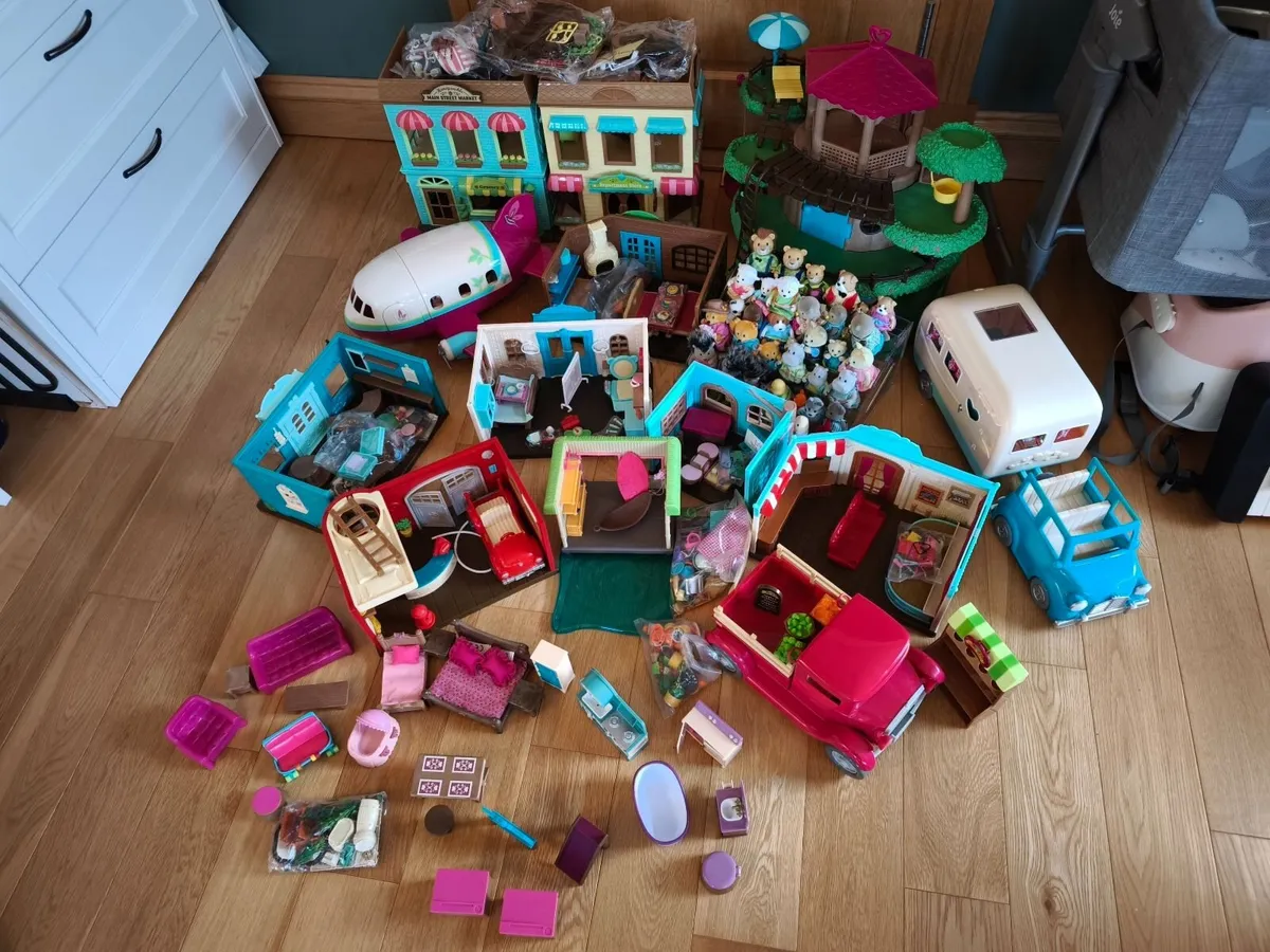 Huge Li'l Woodzeez Complete Village Bundle – Treeh - Image 1