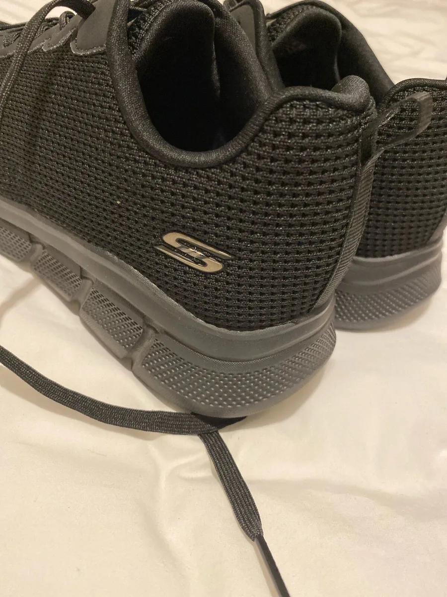 SKECHERS wide fitting black shoe/trainers - Image 4