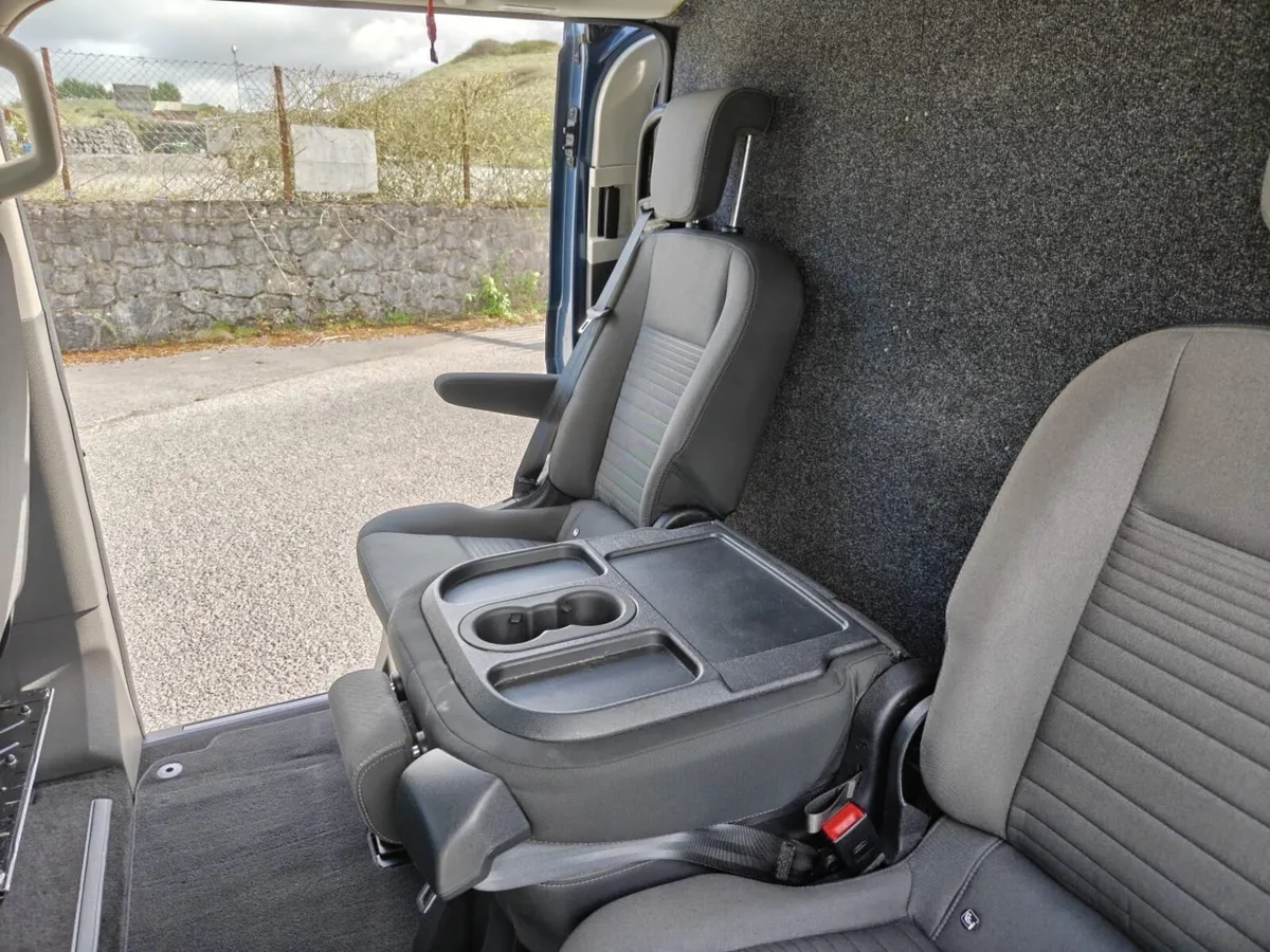 Ford transit custom 185 auto lwb 320 auto - Image 4