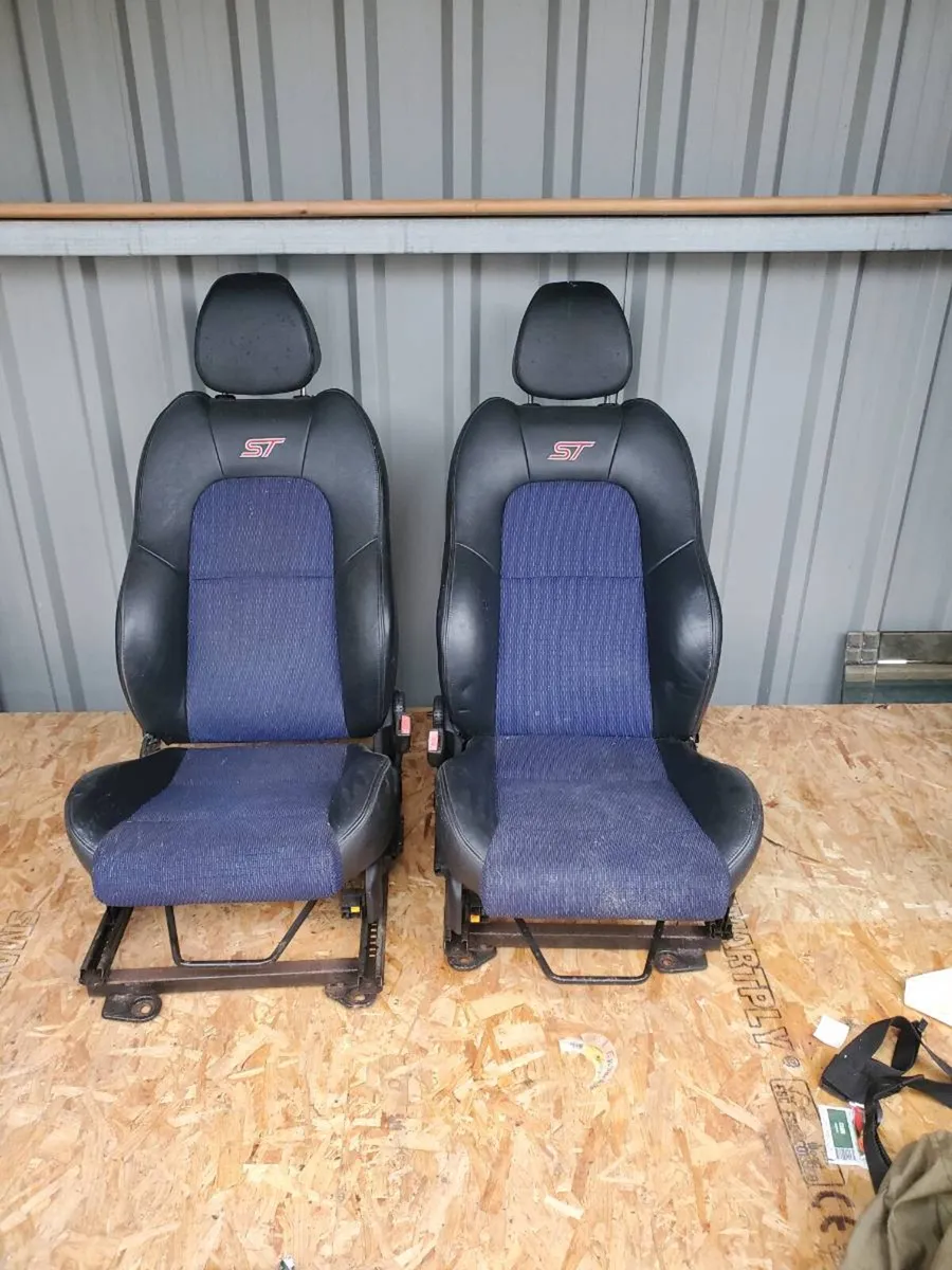 Ford ST seats - Image 1