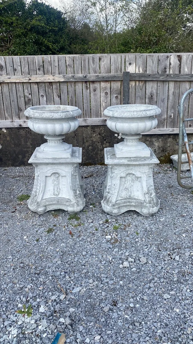 Concrete flower pots - Image 4