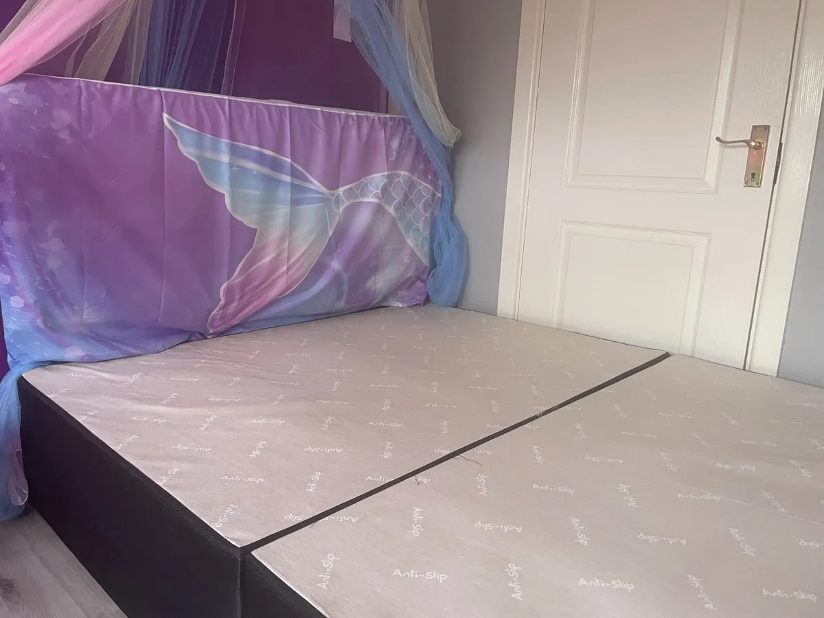 Free Double divan base and matching headboard - Image 1