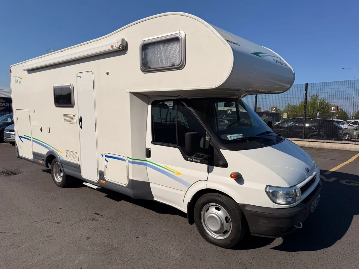 Camper - Image 1