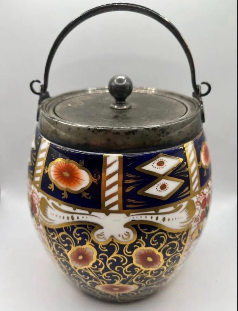 150 year old Davenport Ginger Jar - Image 2