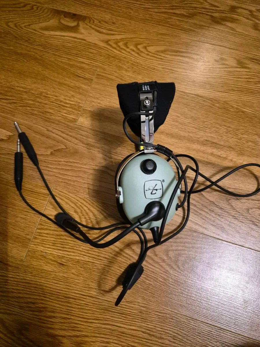 David Clark Aviation Headset - Image 3