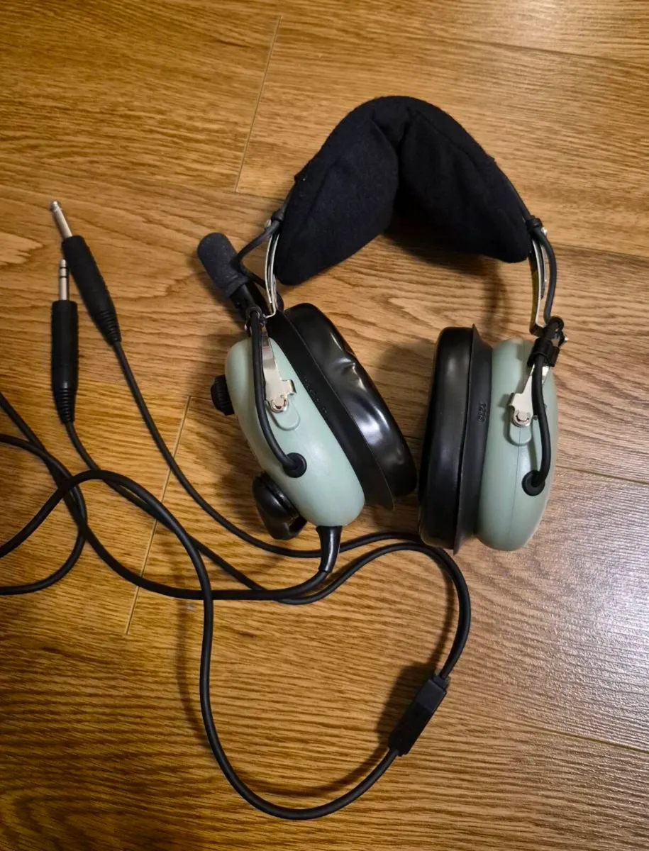 David Clark Aviation Headset - Image 4