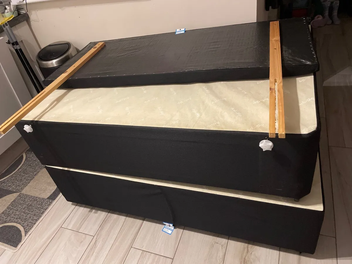 Free Double divan base and matching headboard - Image 3