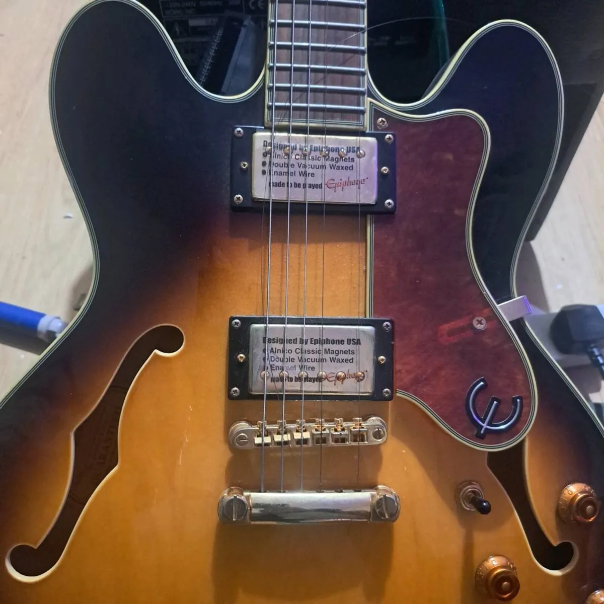 Epiphone Sheraton - 11 pro vintage sunburst electr - Image 2