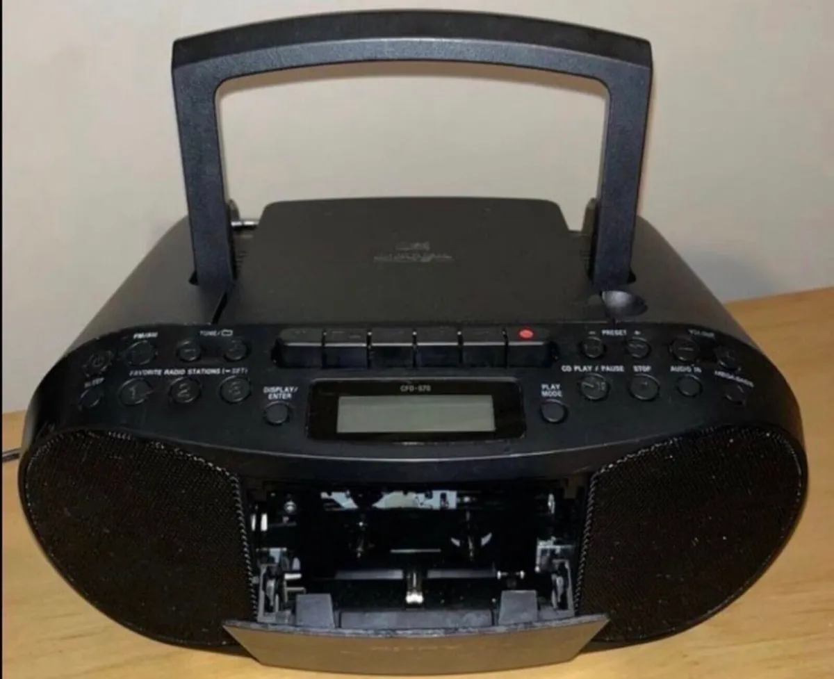 Sony Boombox - Image 2