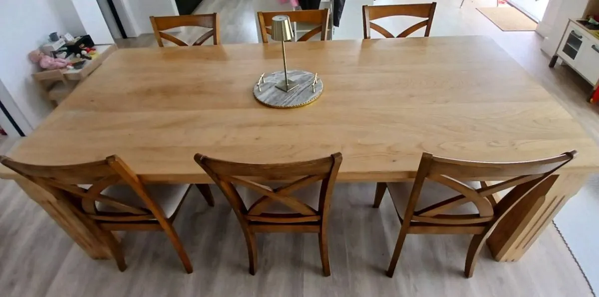 Large Family Dining Table and 6 Chairs - Image 2