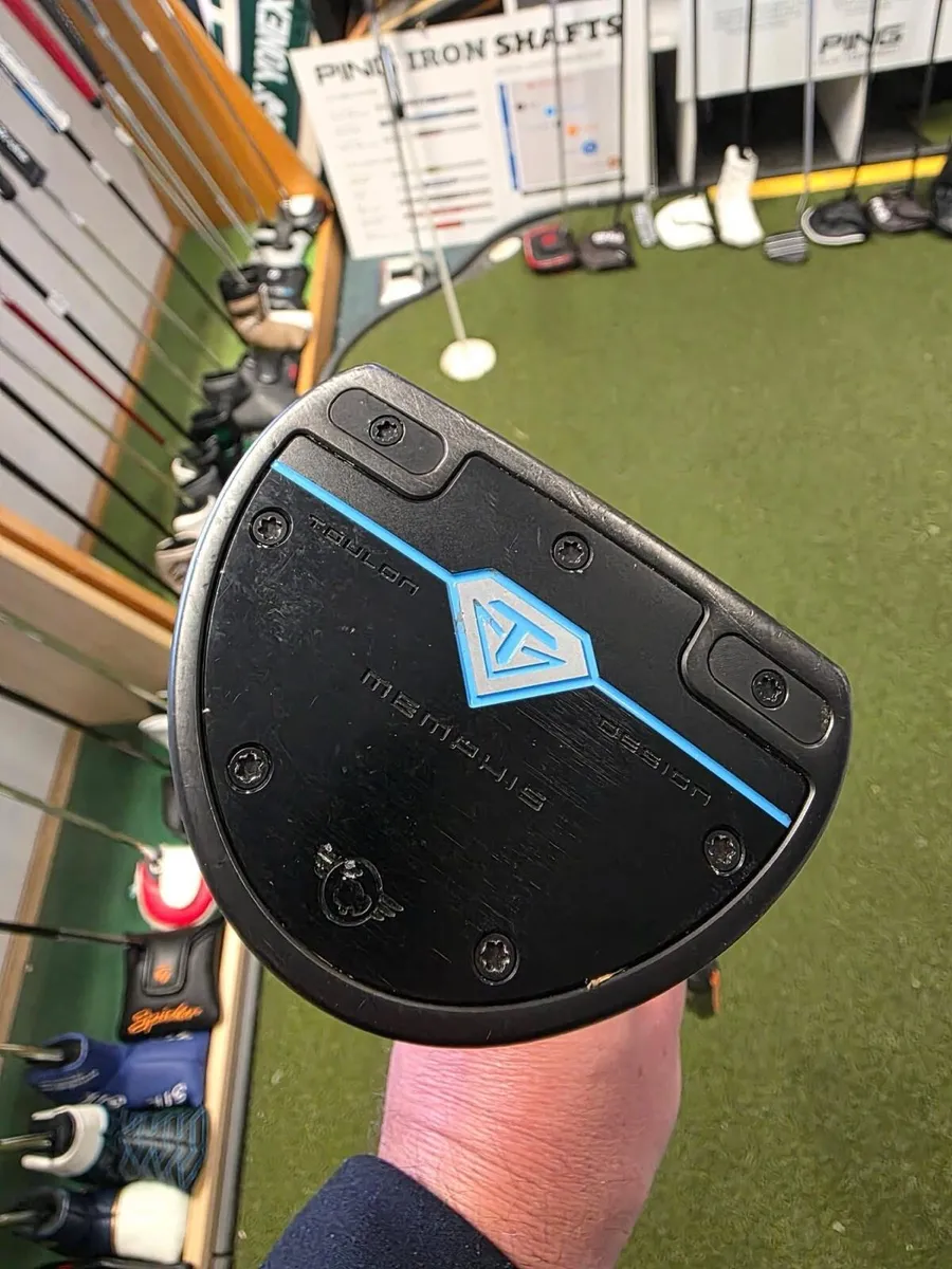 Odyssey Toulon Garge Milled Putter - Image 1