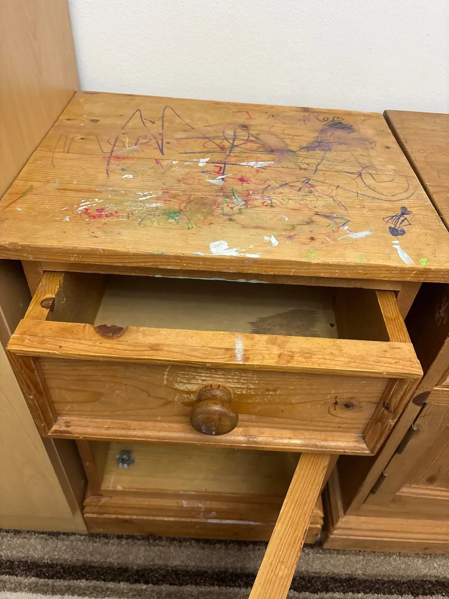 Bedside drawers - Image 1