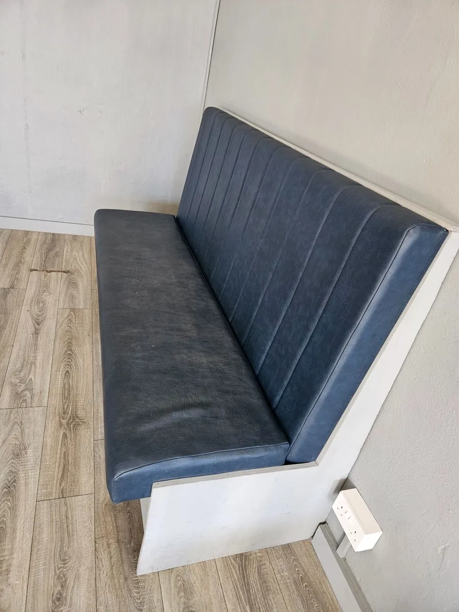 Café, restaurant furniture - Image 2