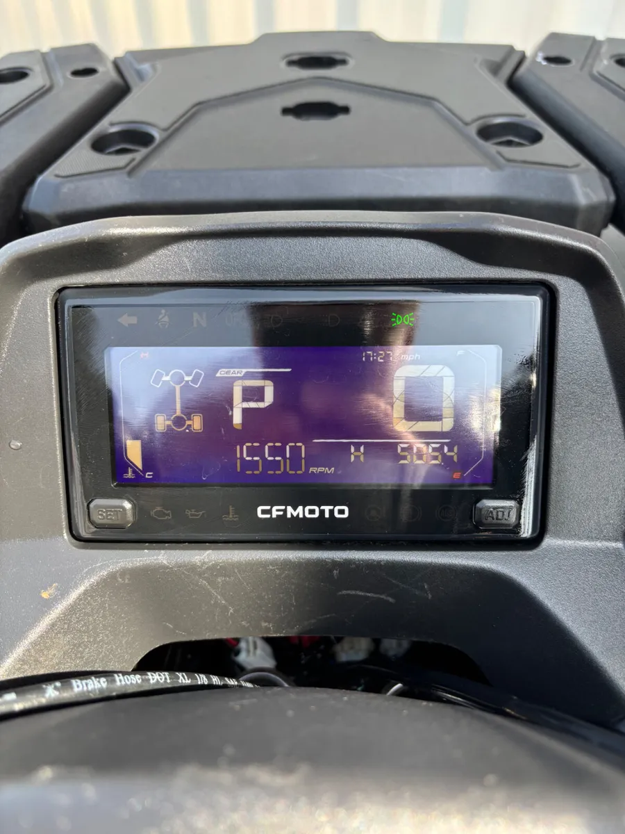 2023 CFMOTO CFORCE 520 EPS - Image 4