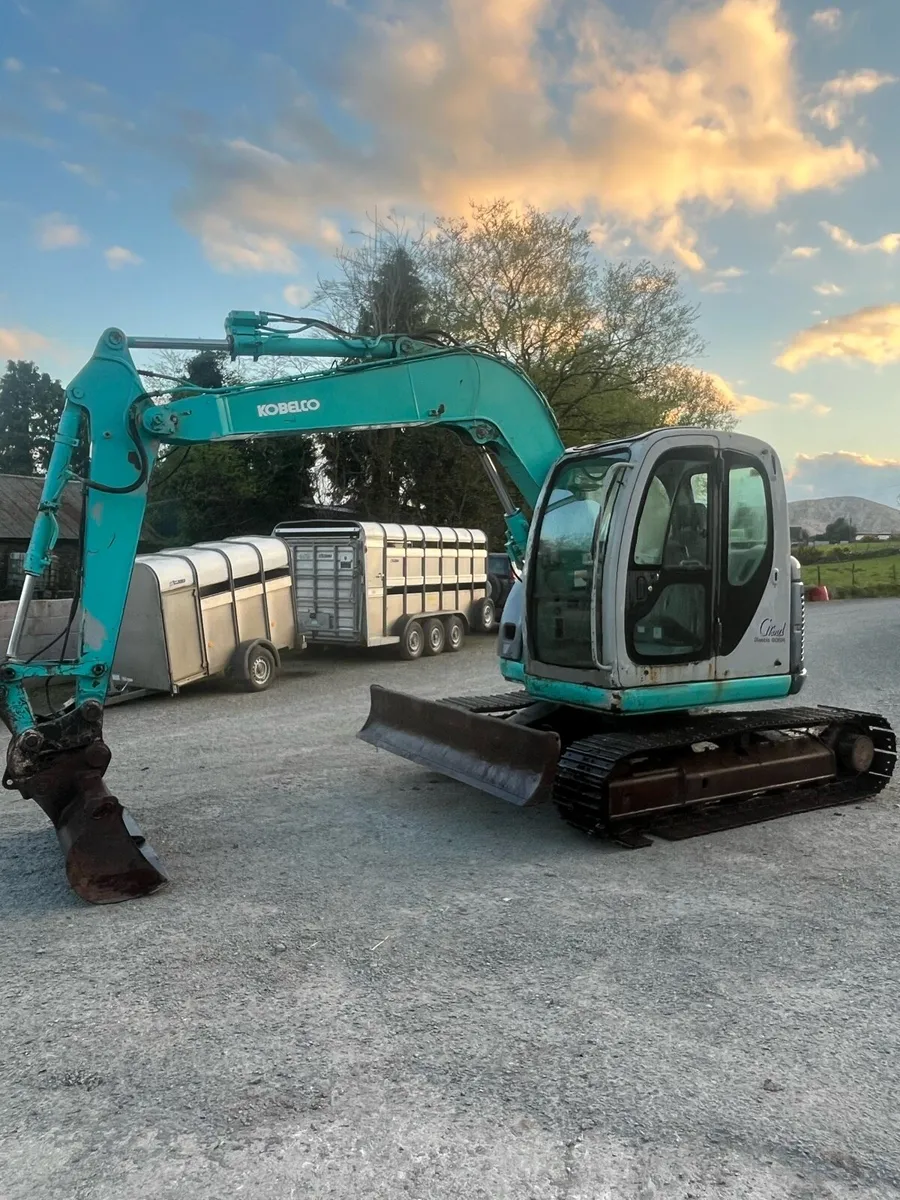 Kobelco machine - Image 1