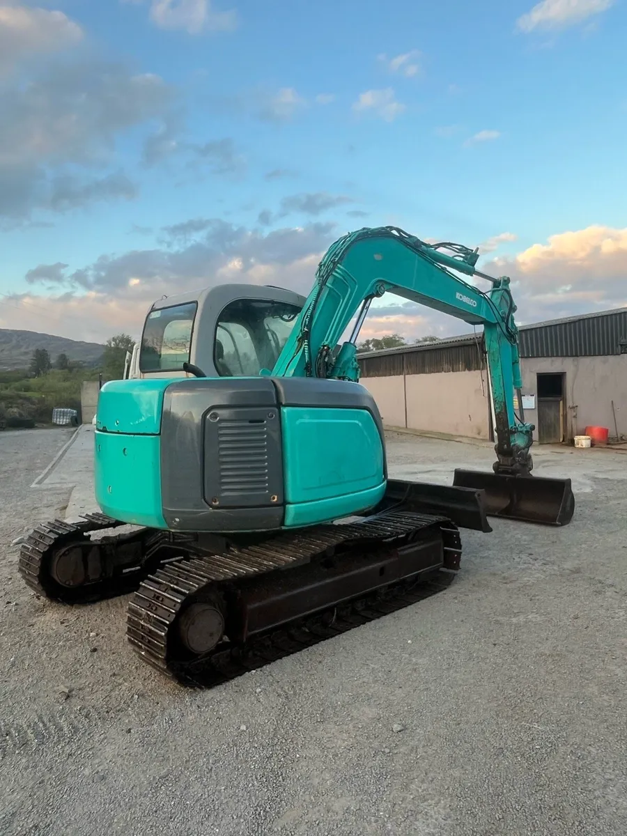 Kobelco machine - Image 3