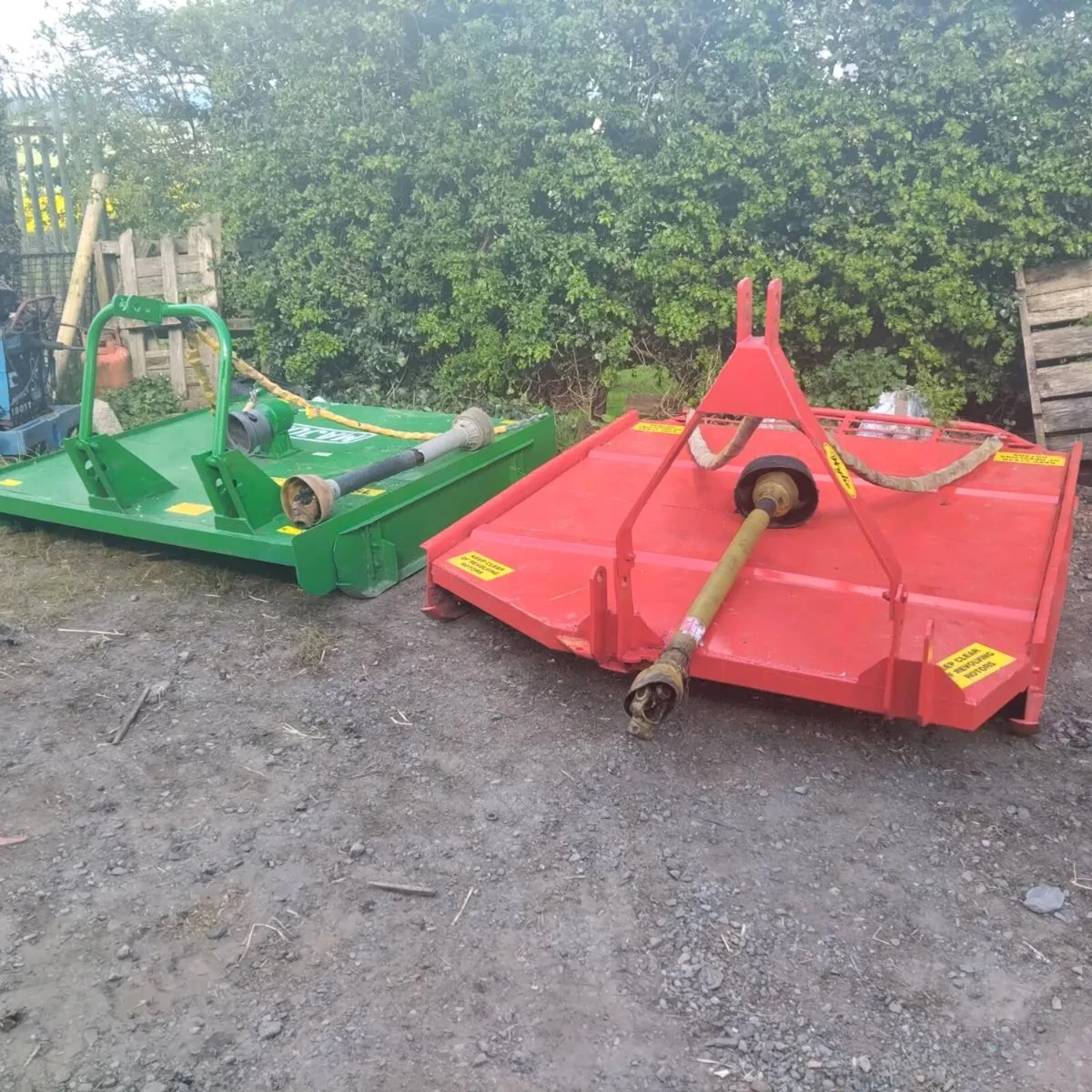 Grass toppers - Image 1